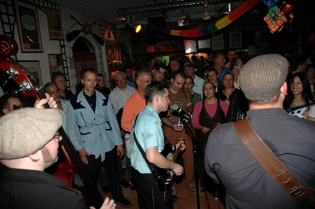 min 2006 10 01 guinguette mp 162